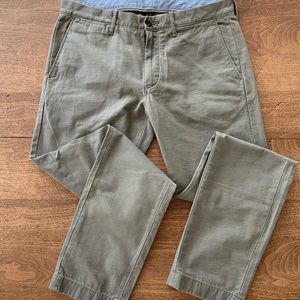 NWT Men’s 32/32 J. Crew 484 Sage green casual pant